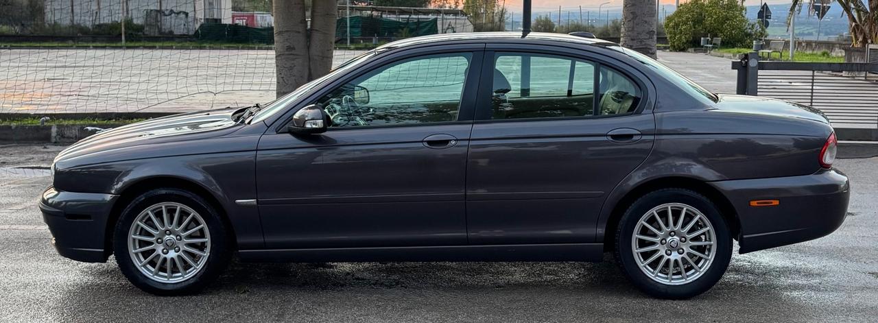 Jaguar X-Type 2.0D POCHI CHILOMETRI