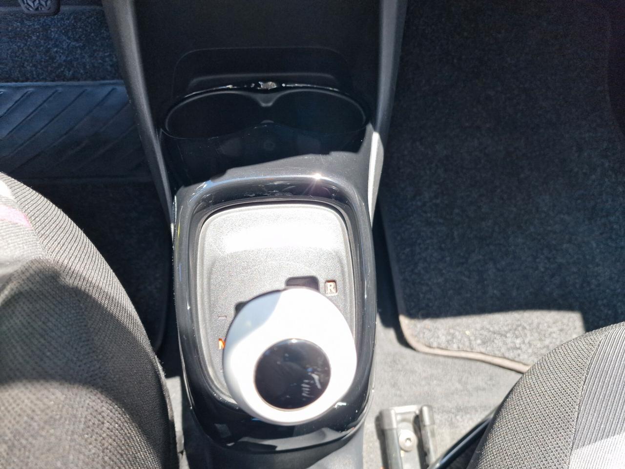 Peugeot 108 VTi 68 ETG CAMBIO AUTOMATICO ALLURE