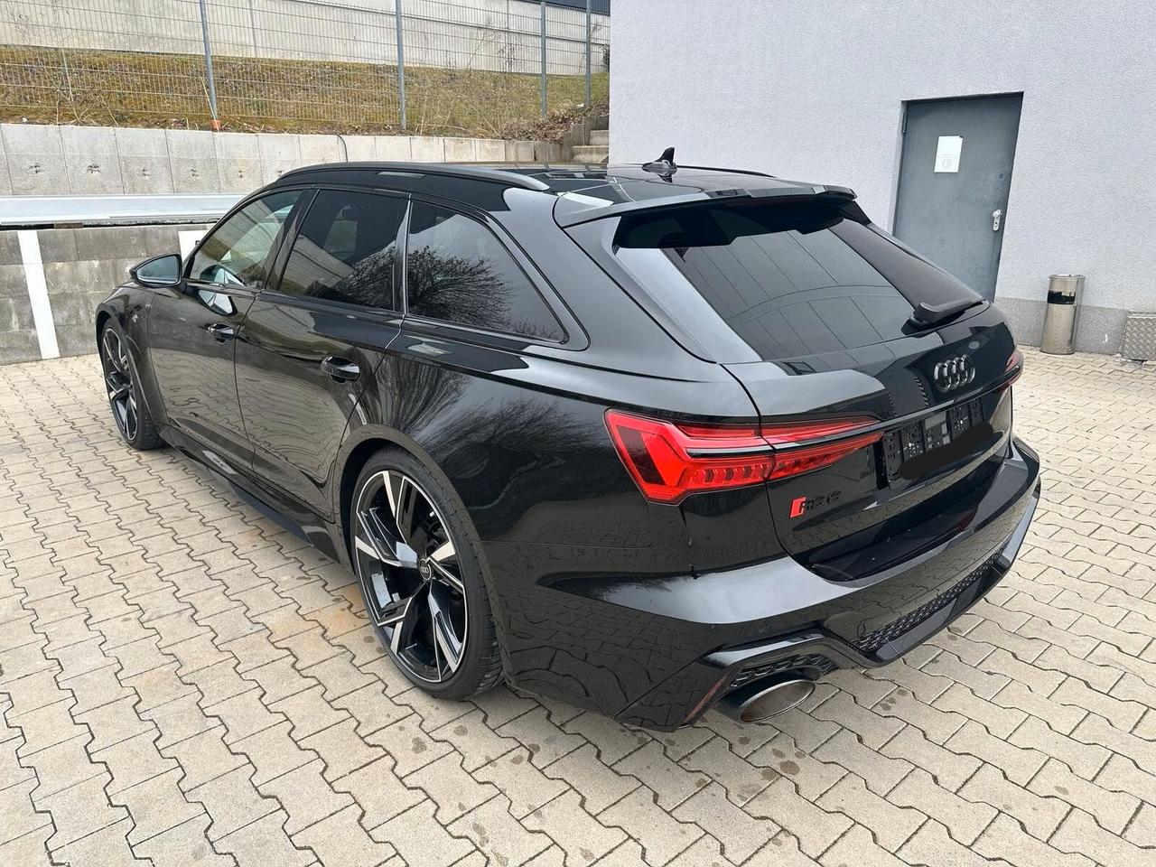 Audi RS6 RS 6 Avant 4.0 TFSI V8 quattro tiptronic pacchetto dinamico, tetto
