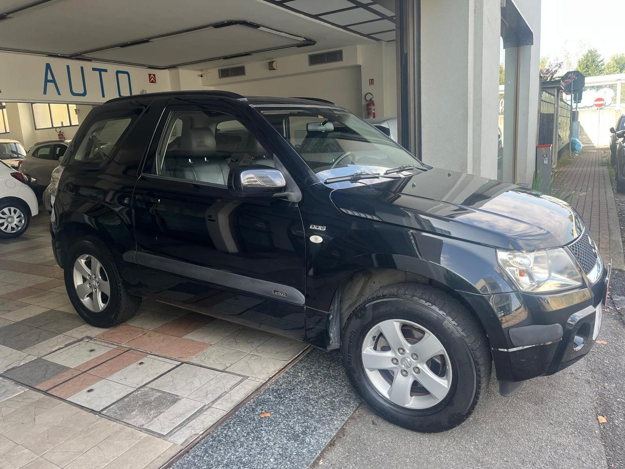 Suzuki Grand Vitara 1.9 DDiS 3 porte