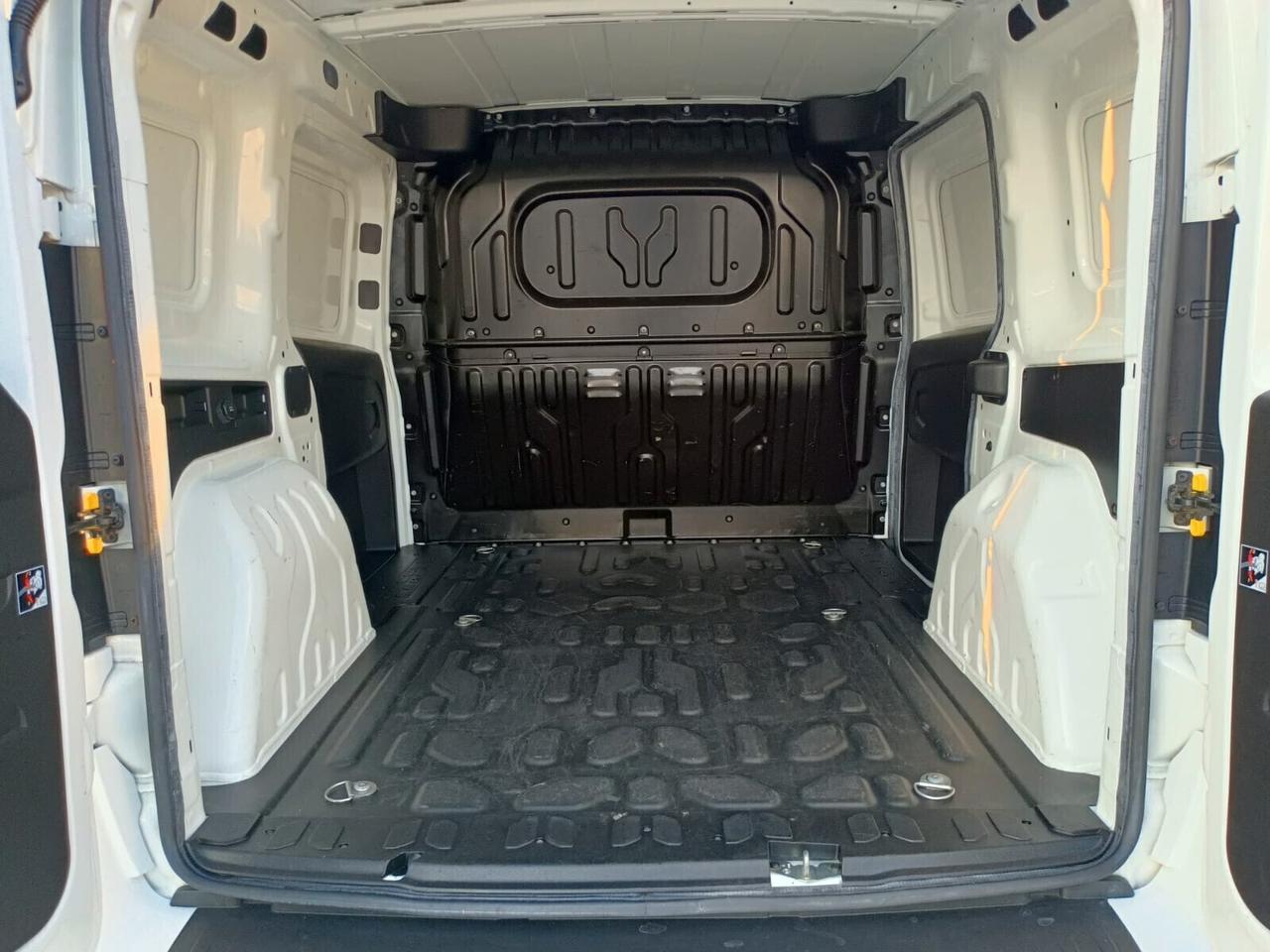 Fiat Doblo Doblò 1.6 MJT 105CV PL-TA Cargo Maxi XL Lamierato