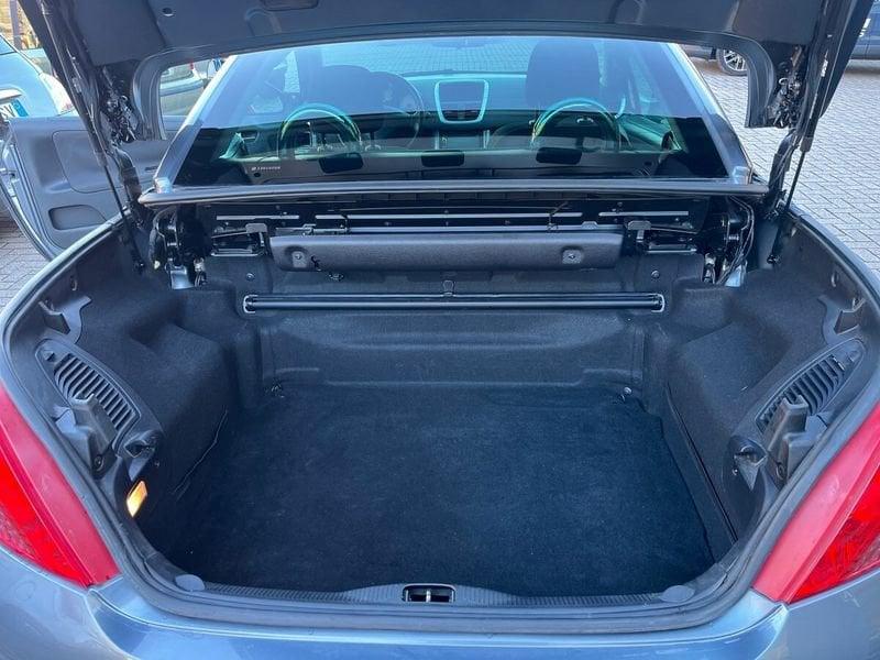 Peugeot 207 1.6 VTi 120CV CC Féline