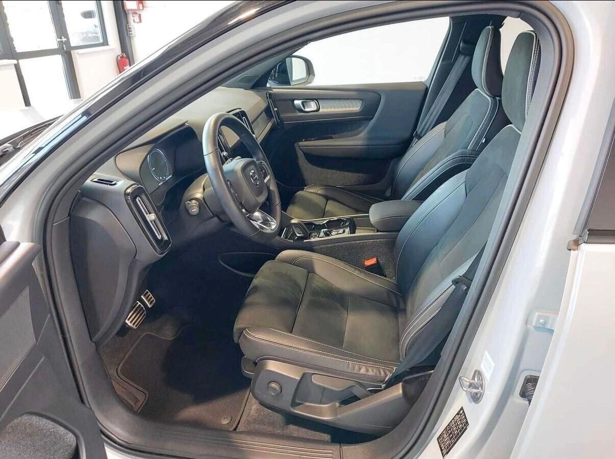 Volvo XC40 Recharge Plug-in Hybrid R-Design 211CV