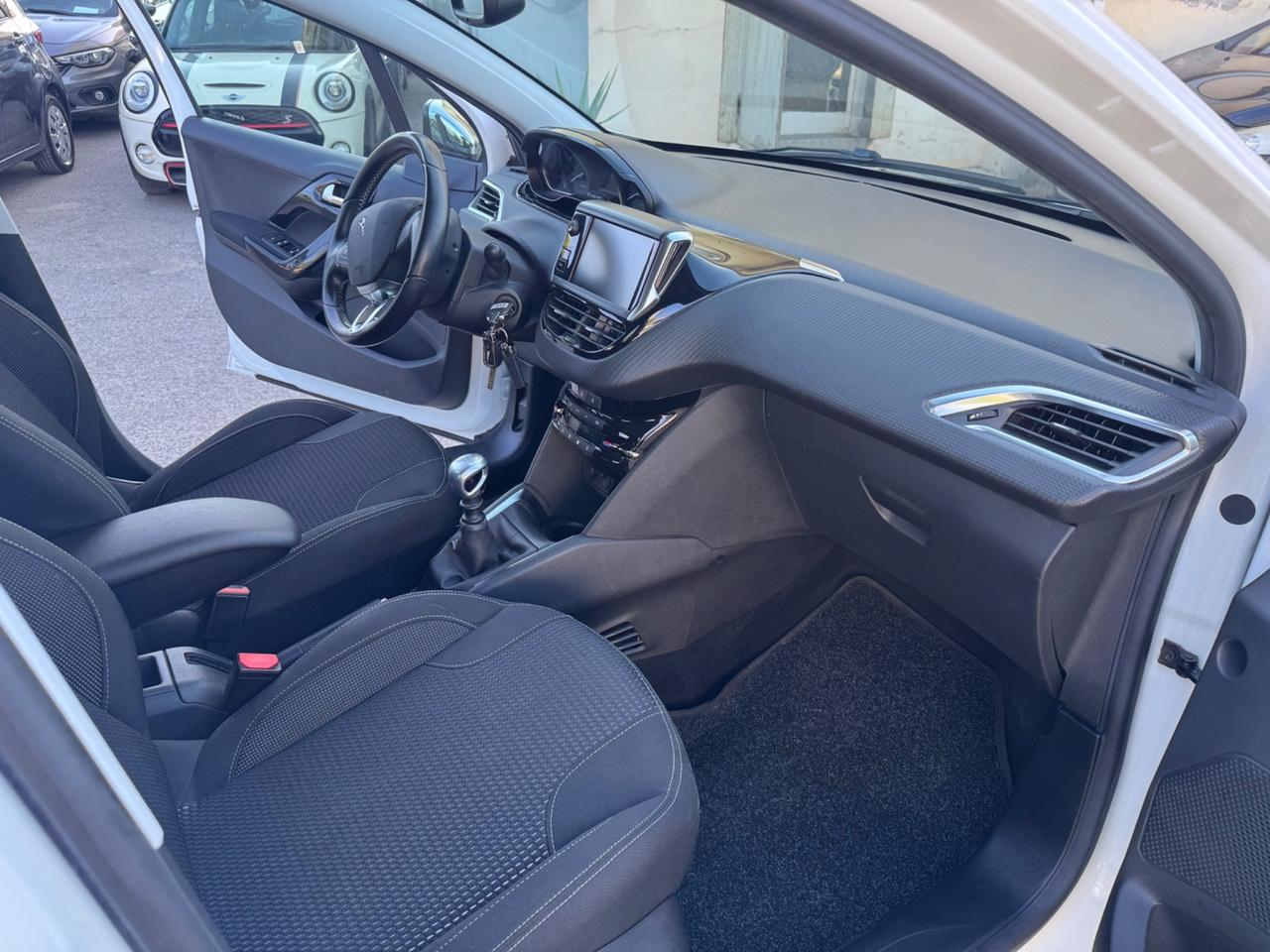 Peugeot 208 BlueHDi 100 S&S 5 porte GT Line