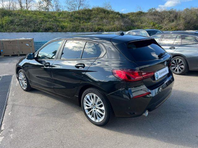 BMW 116 i 5p. Business Advantage