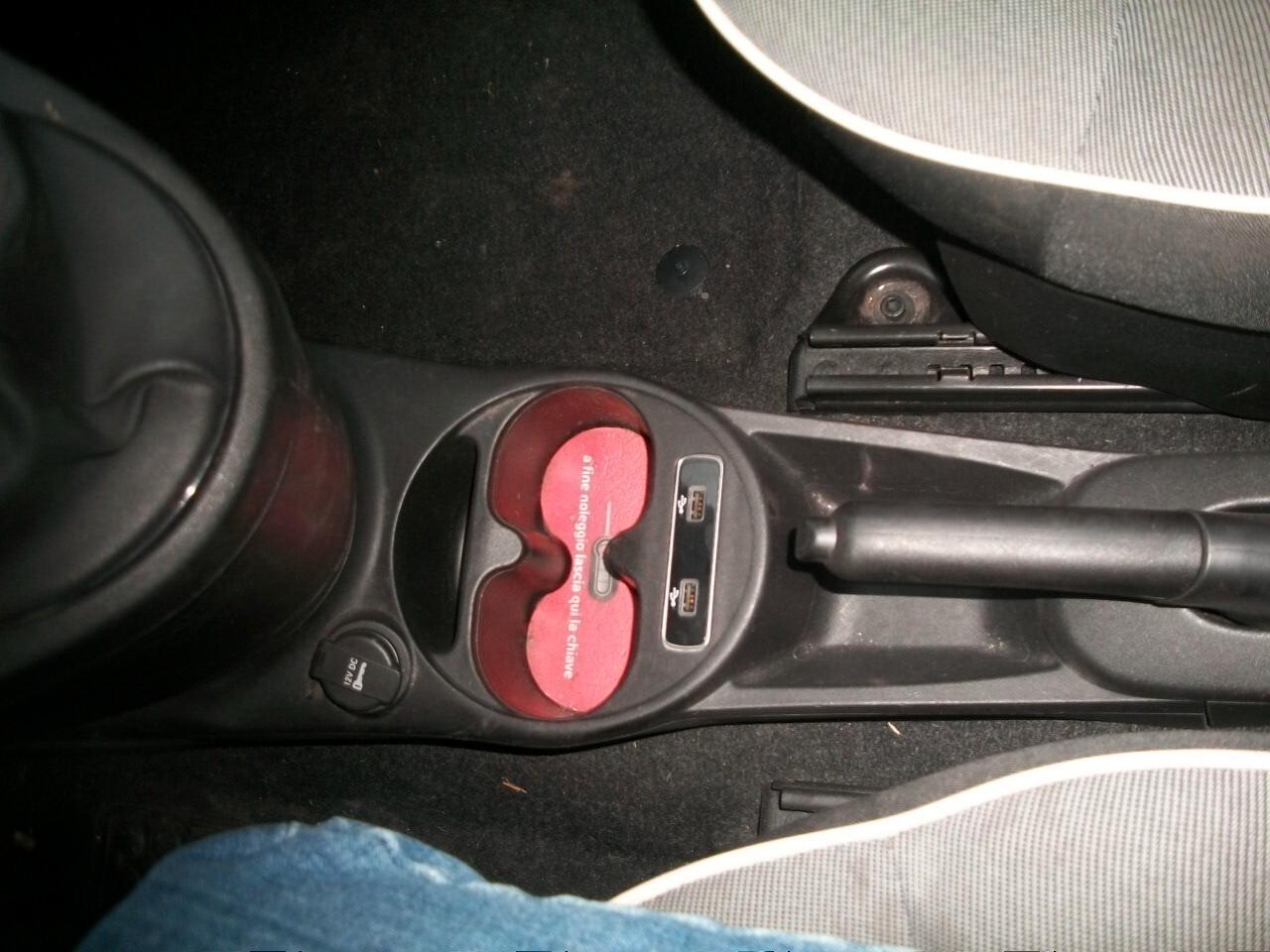 Fiat 500 1.0 Hybrid Sport DEL 2021 KM 52927 GARANZIA UN ANNO SI NEOPATENTATI