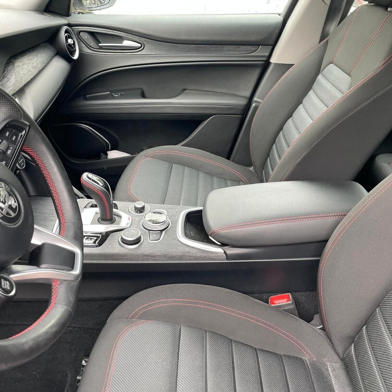 Alfa Romeo Stelvio 2.0 Turbo 200 CV AT8 Q4 Sprint AUTOMATICA