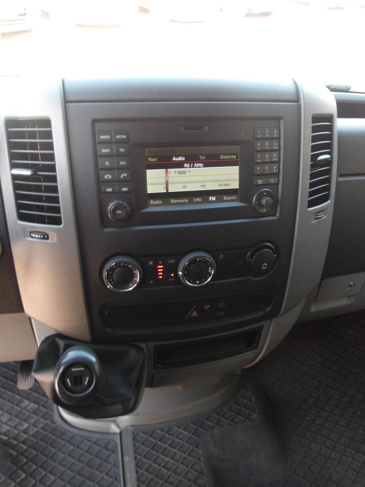 MERCEDES SPRINTER 416 cdi(blueTec) F 43/35 tetto alto Executive EVI