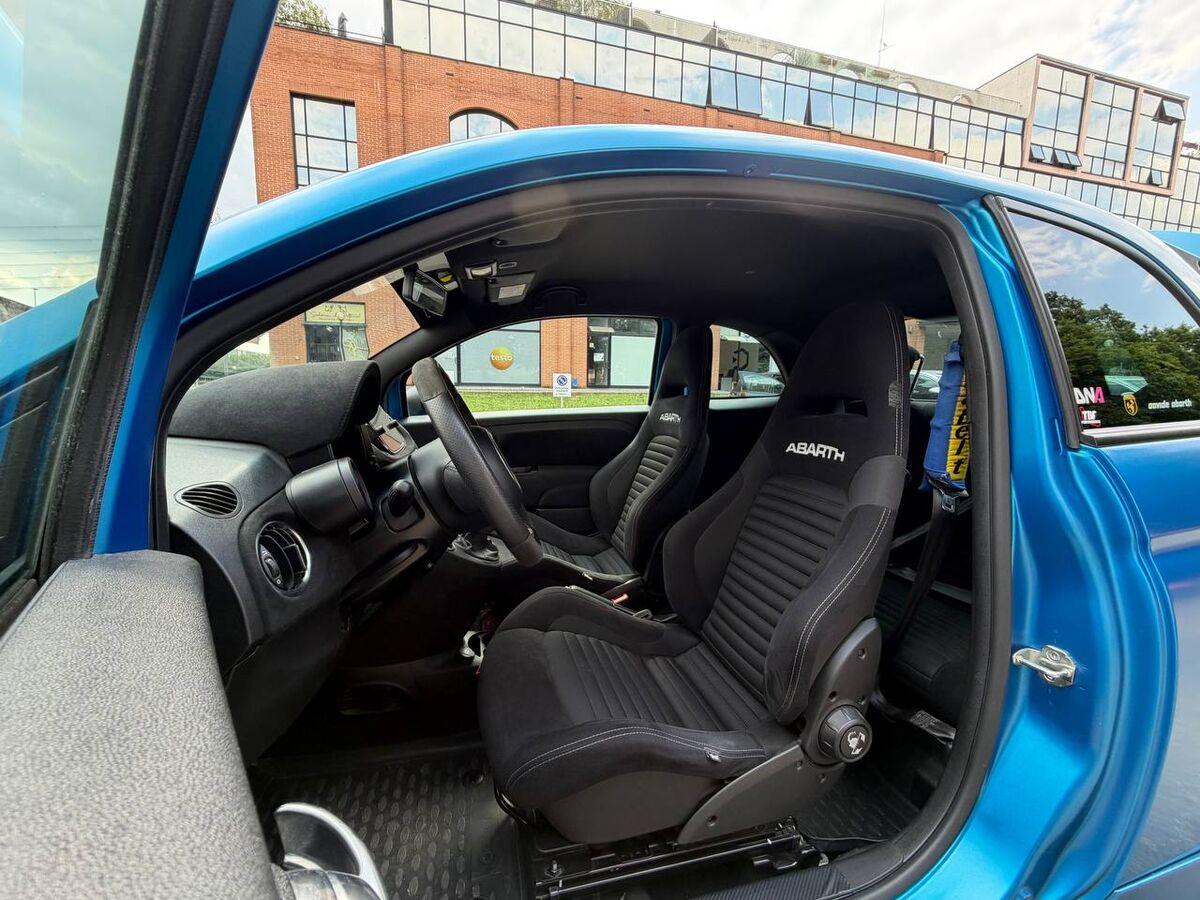 Abarth 695 1.4 t-jet 70th 180cv
