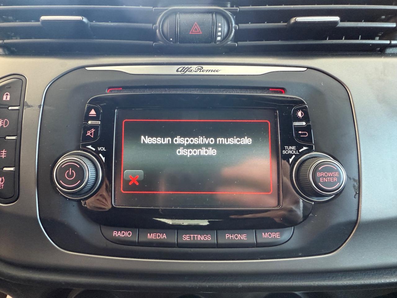 Alfa Romeo Giulietta 1.6JTDm Distinctive UNIPRO.2015