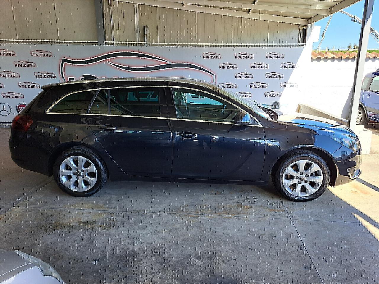 Opel Insignia 1.6 CDTI S.Tourer Cosmo Automatica 136Cv