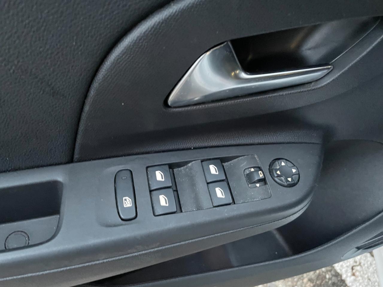 Opel Corsa 1.2 75 CV Design & Tech PREZZO REALE