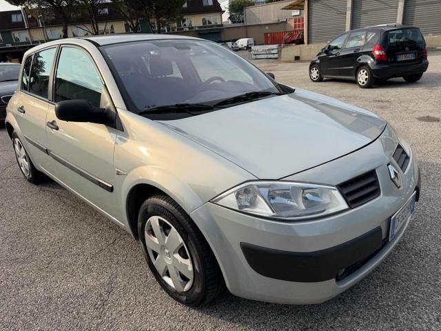 RENAULT Megane Mégane 1.5dCi/82CV 5p Confort. Stupenda Bellissima