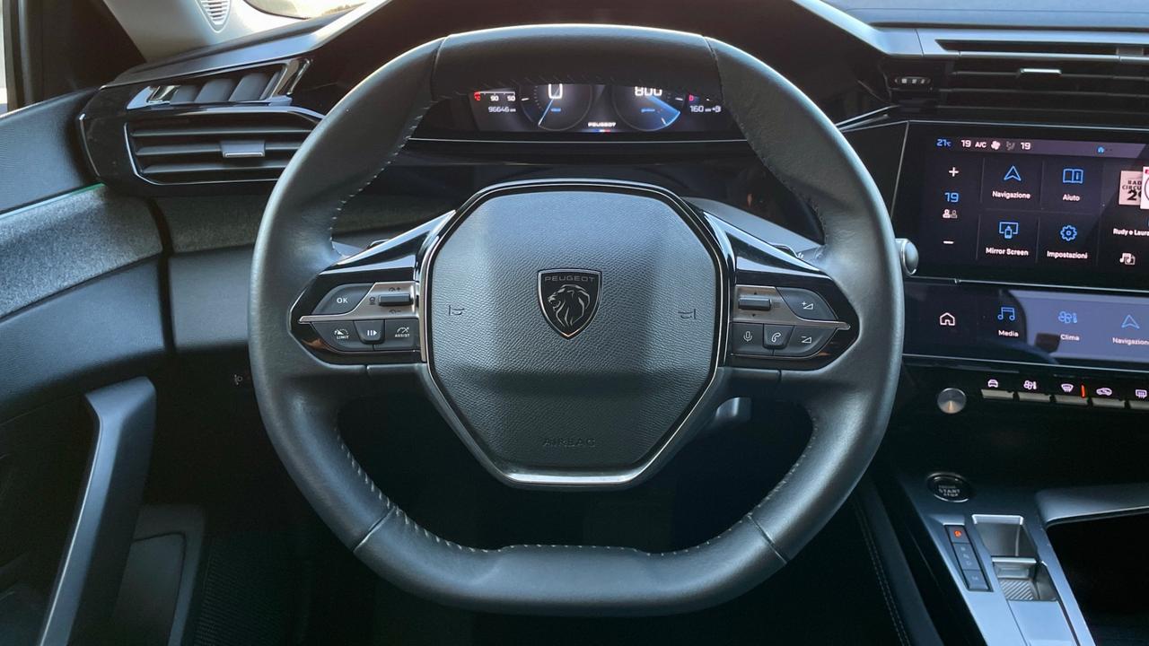 PEUGEOT 308 1.5 BLUEHDI ALLURE PACK 131CV - FULLE LED, VIRTUAL COCKPIT, NEOPATENTATI