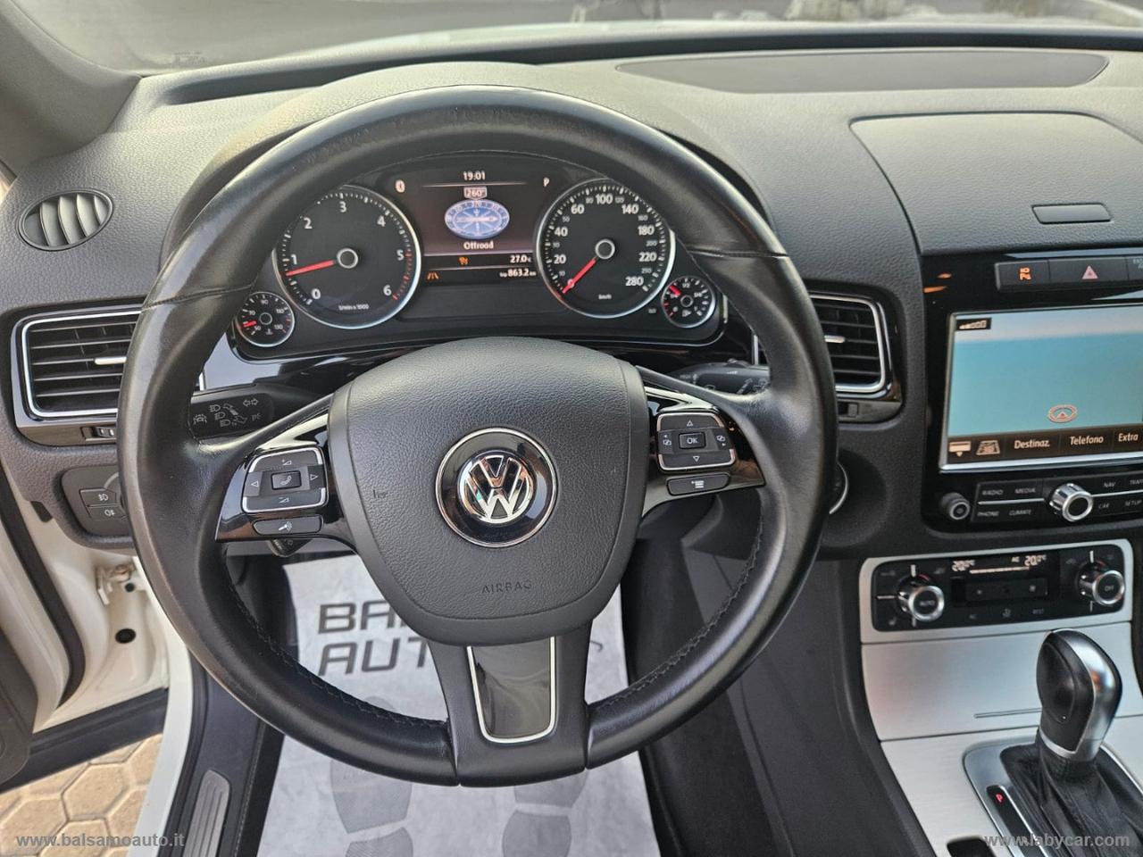 VOLKSWAGEN Touareg 3.0 TDI GANCIO DI TRAINO