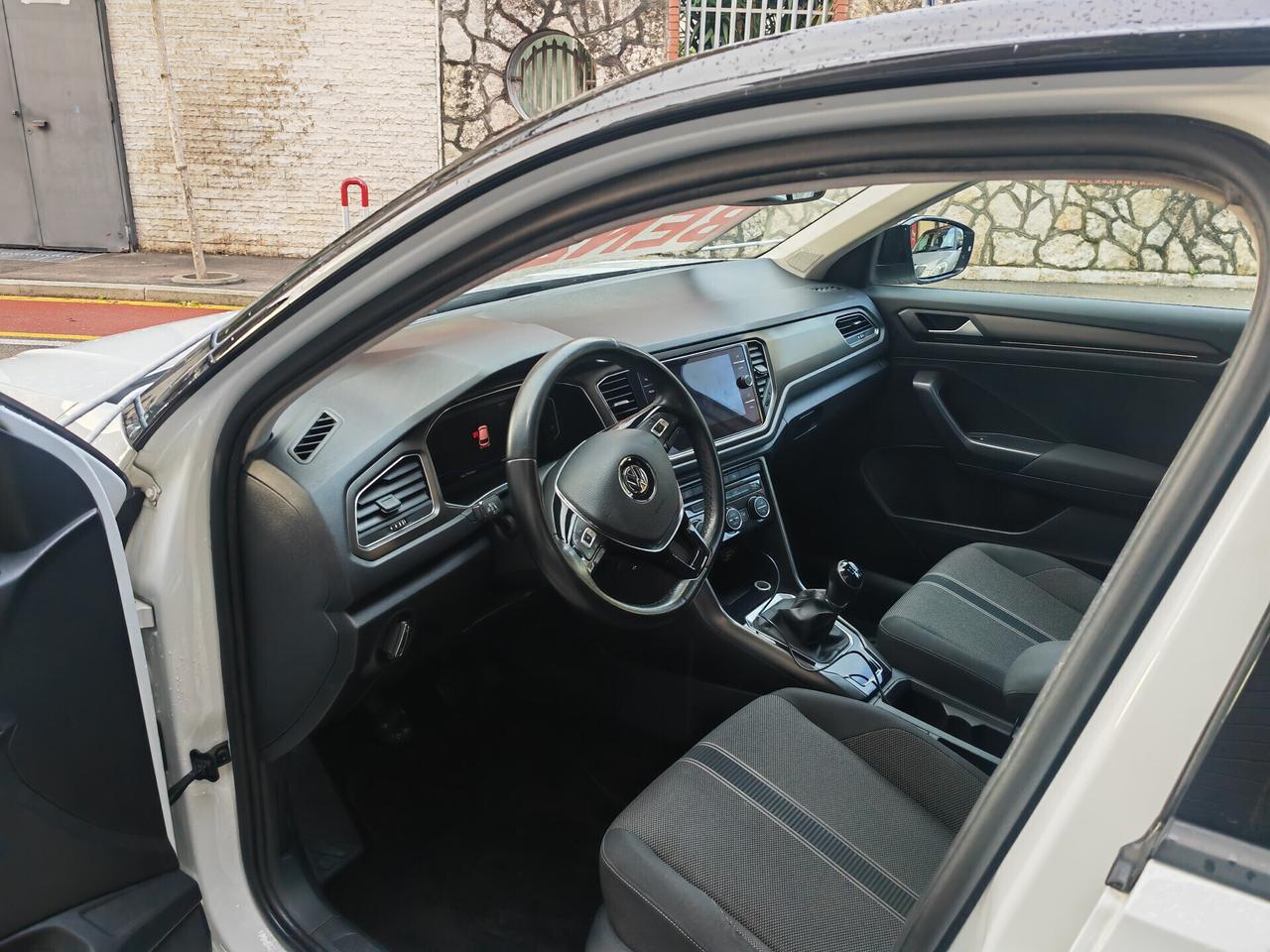 VOLKSWAGEN T-ROC 1.0 BENZINA CV116 KW85 TSI STYLEBLUEMOTION TECHNOLOGY