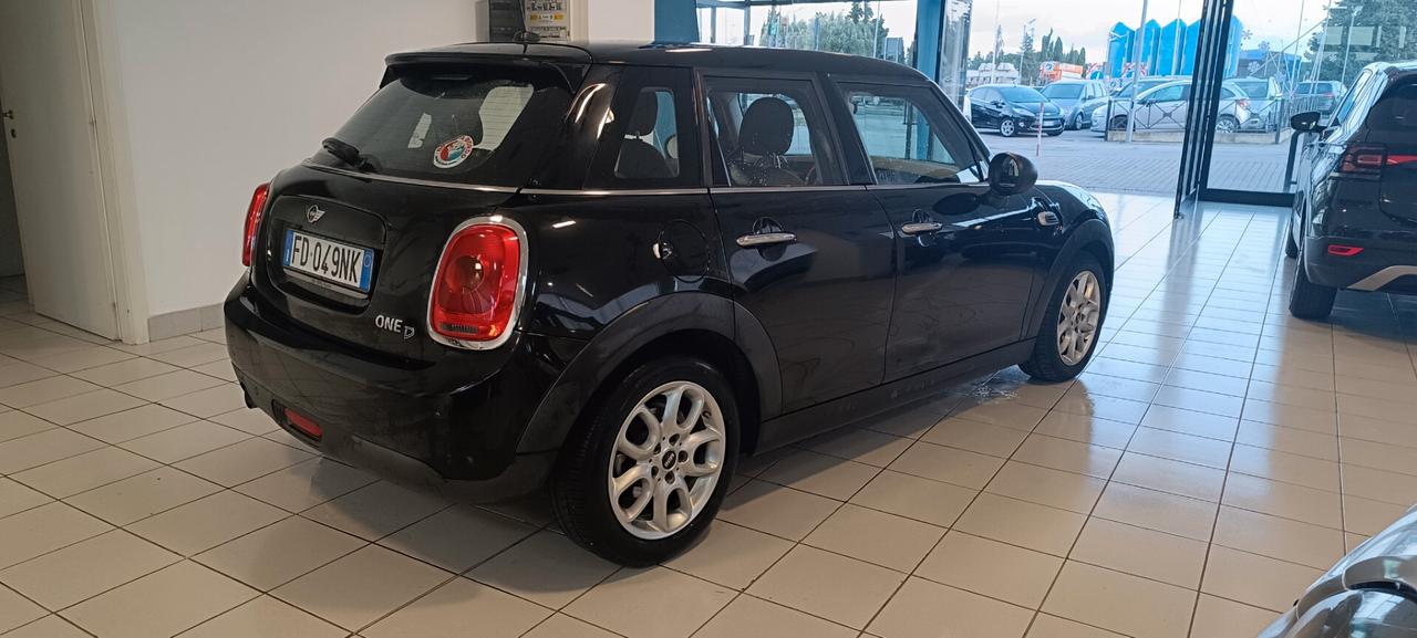 Mini Mini 1.5 Cooper D Business