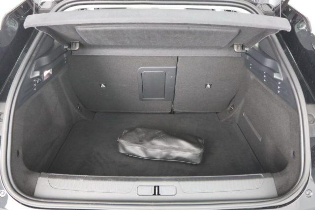 DS AUTOMOBILES DS 4 004379 PureTech 130 aut. Cross Trocadero