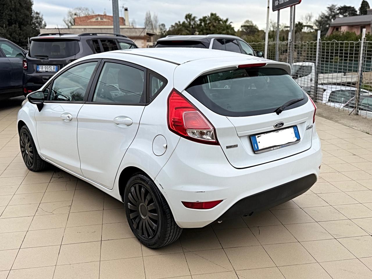 Ford Fiesta 1.5 TDCi 75CV 5 porte Titanium Garanzia 12 Mesi