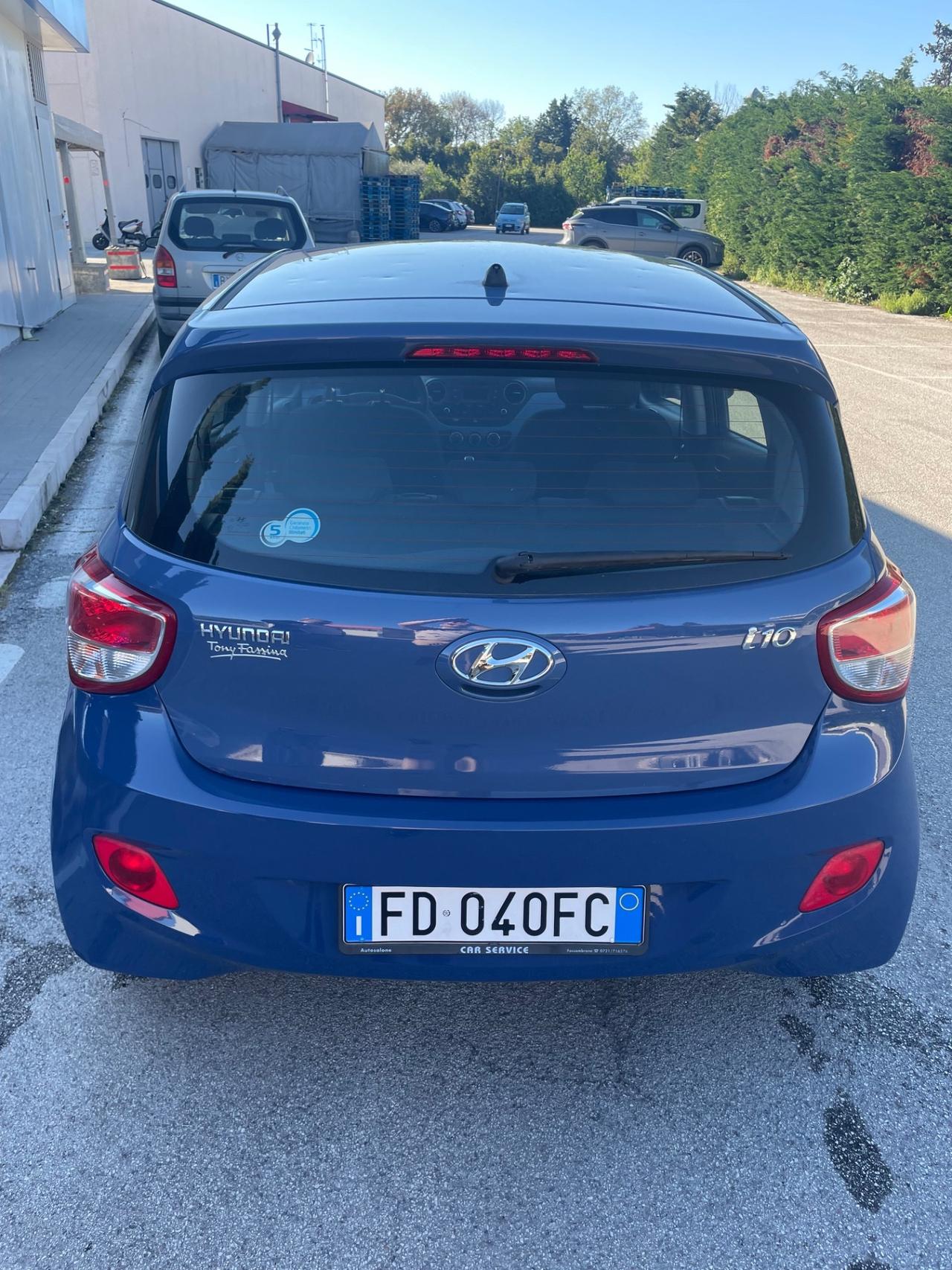 HYUNDAI i10 NEOPATENTATI 1.0 BENZINA 33.000 KM 2016