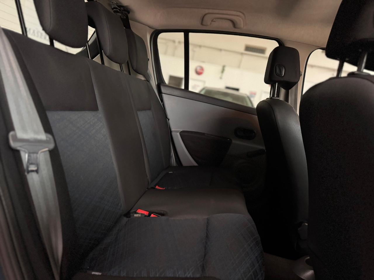 Renault Clio 1.2 16V 5 porte Luxe