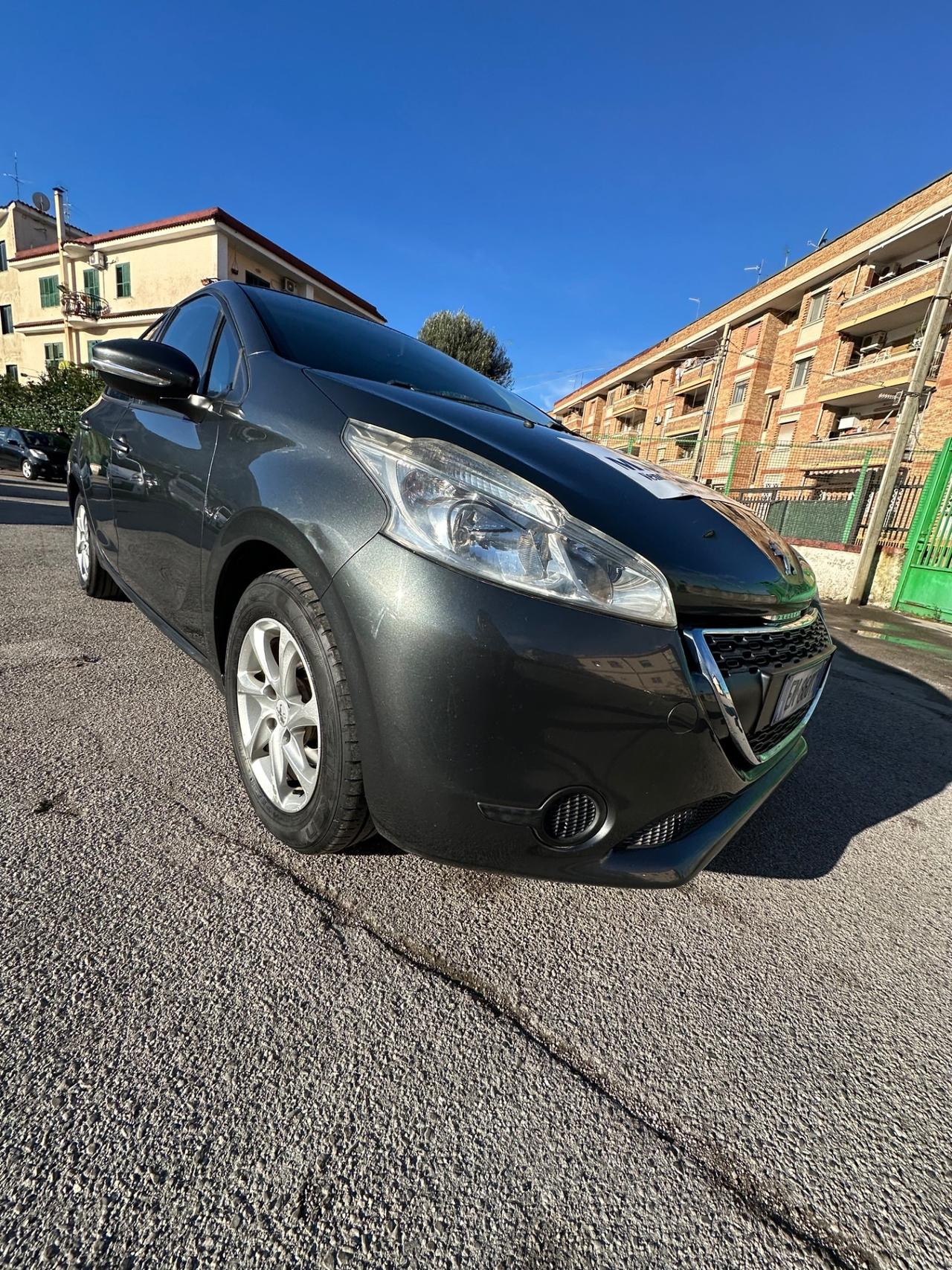 Peugeot 208 1.4 HDi 68 CV 5 porte Active
