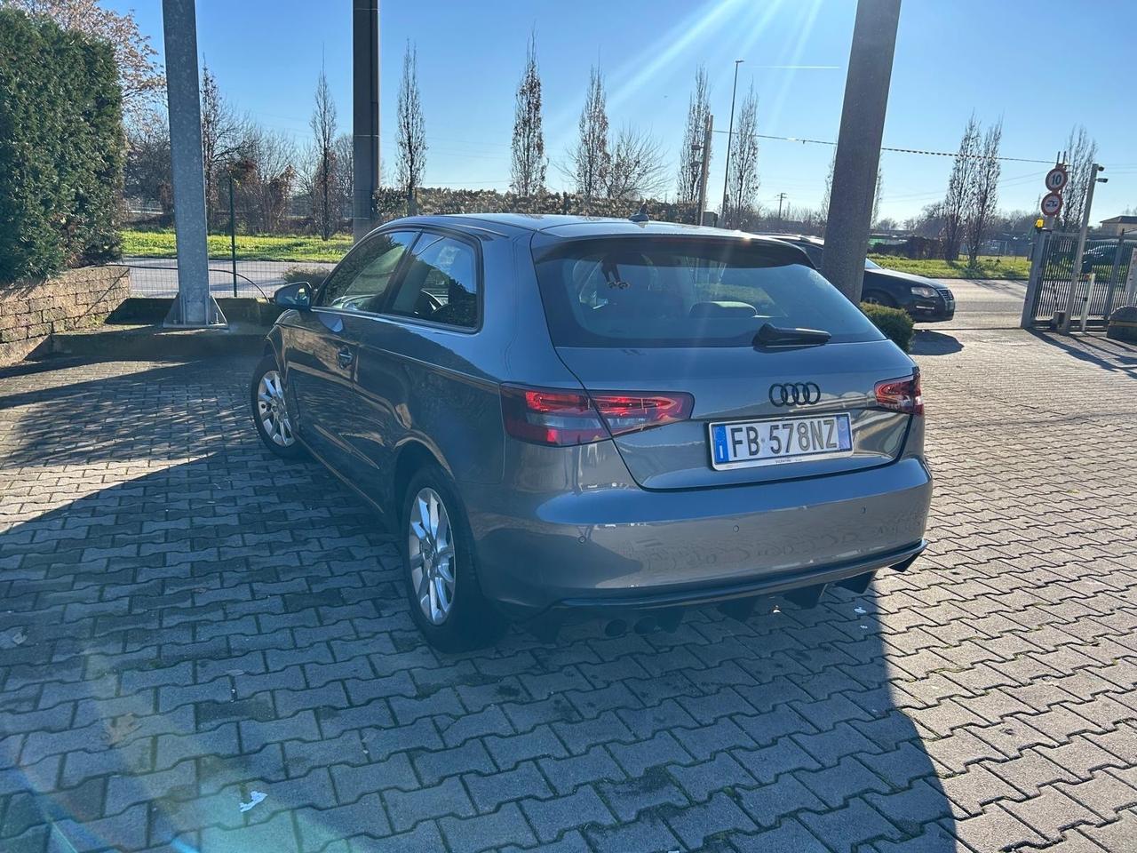 Audi A3 Sedan 1.4 TFSI 125 CV Ambition