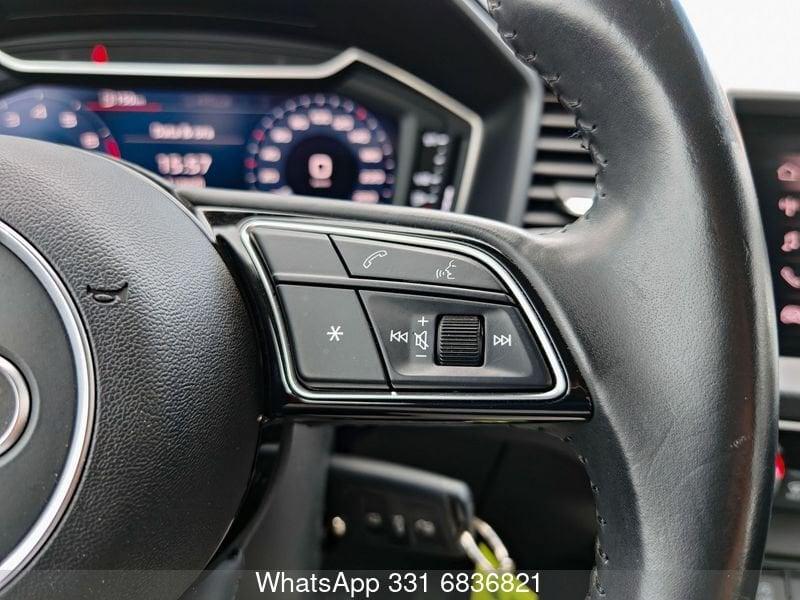 Audi A1 A1 SPB 30 TFSI S tronic Identity Black