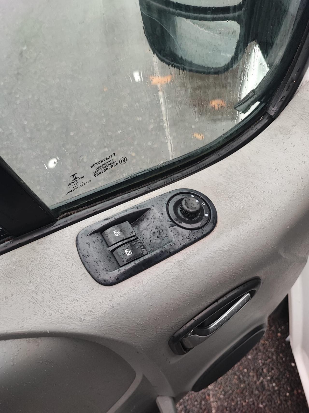 Opel Vivaro 29 2.0 CDTI 120CV PL-TN Pianale Cabinato Fap