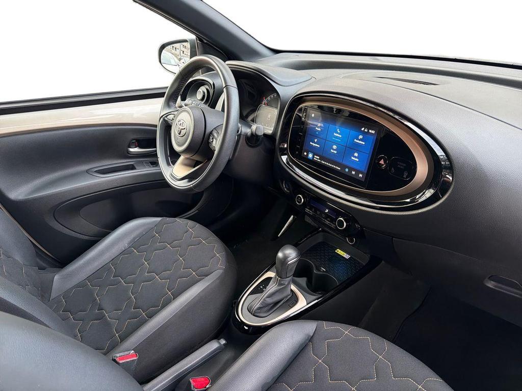 Toyota Aygo X 1.0 Lounge 72cv s-cvt
