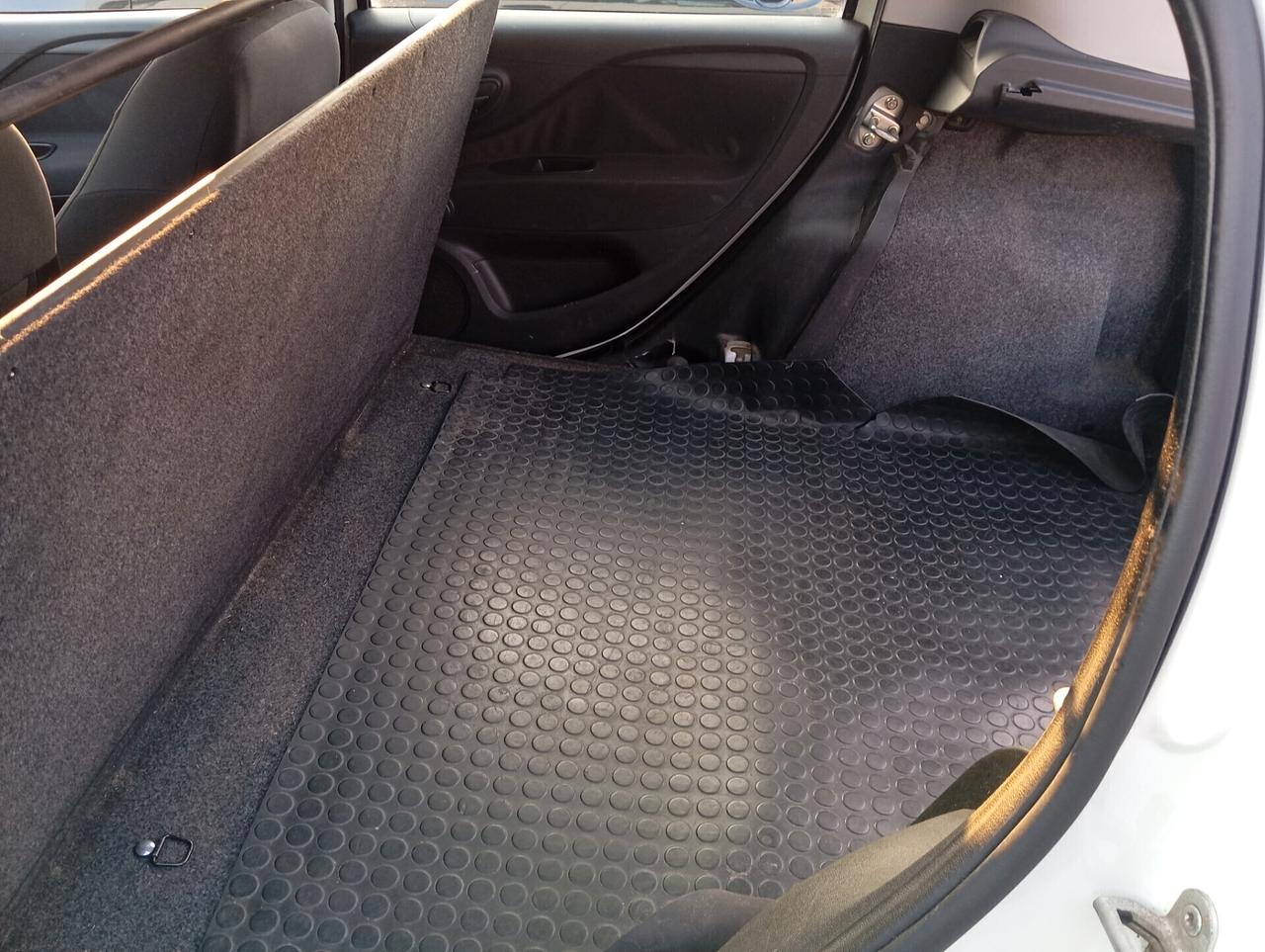 Fiat Grande Punto 1.3 M.JET 5 PORTE CLIMA VAN 2 Posti