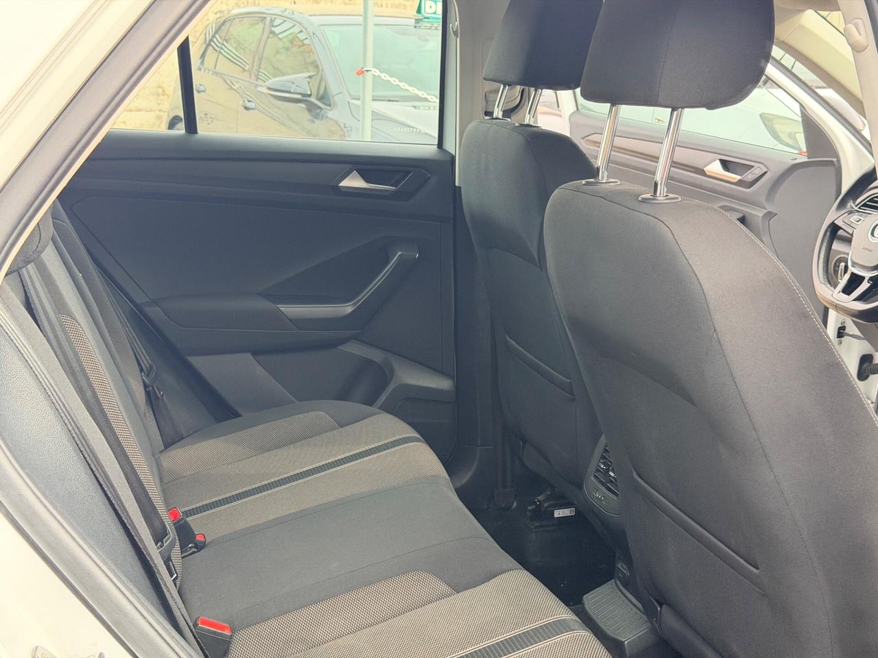 Volkswagen T-Roc 1.6 TDI SCR Style BlueMotion Technology