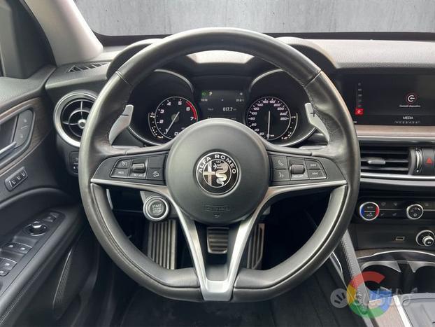 Alfa Romeo Stelvio Q4 280cv - PREZZO PROMO