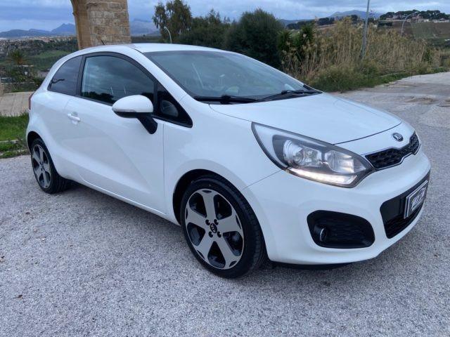 KIA Rio 1.4 CRDi 3p. Cool GUIDABILE DAI NEOPATENTATI