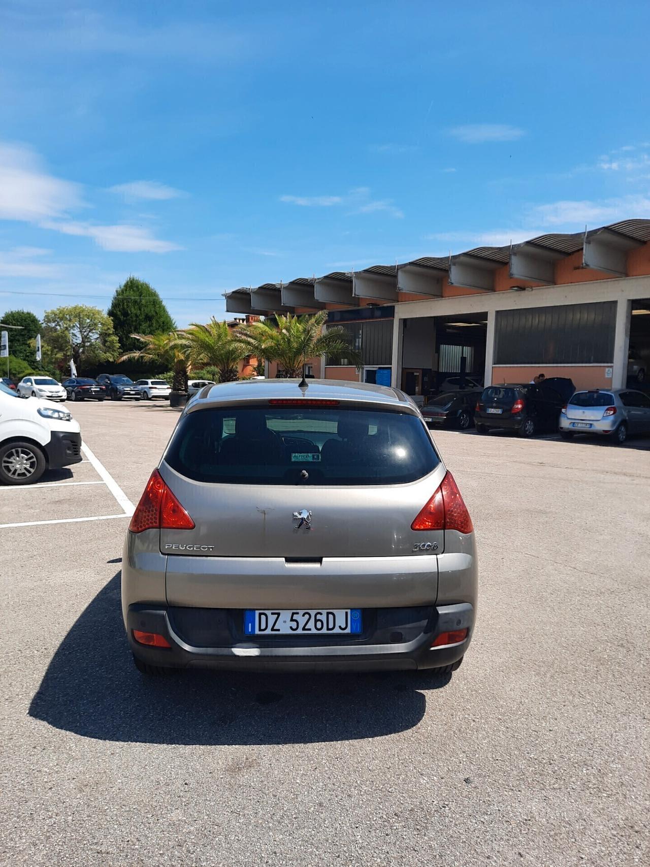 Peugeot 3008 1.6 HDi 110CV 4 TIPI DI GUIDA UNI,PROPRIETARIO