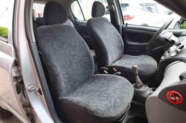 TOYOTA Yaris 1.0i 16V 5 Porte Sol Ideale per NEOPATENTATI