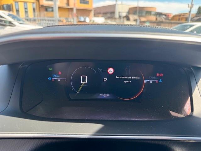 Peugeot 2008 Hybrid 145 e-DCS6 GT
