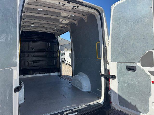 VOLKSWAGEN Crafter 30 2.0 TDI 140cv L3H3 PM-TA FURGONE LOGISTIC