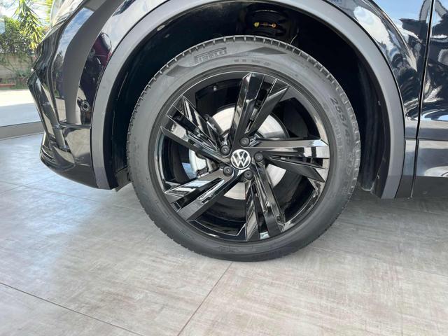 VOLKSWAGEN Tiguan 2.0 TDI 150 CV SCR DSG 4MOTION R-Line