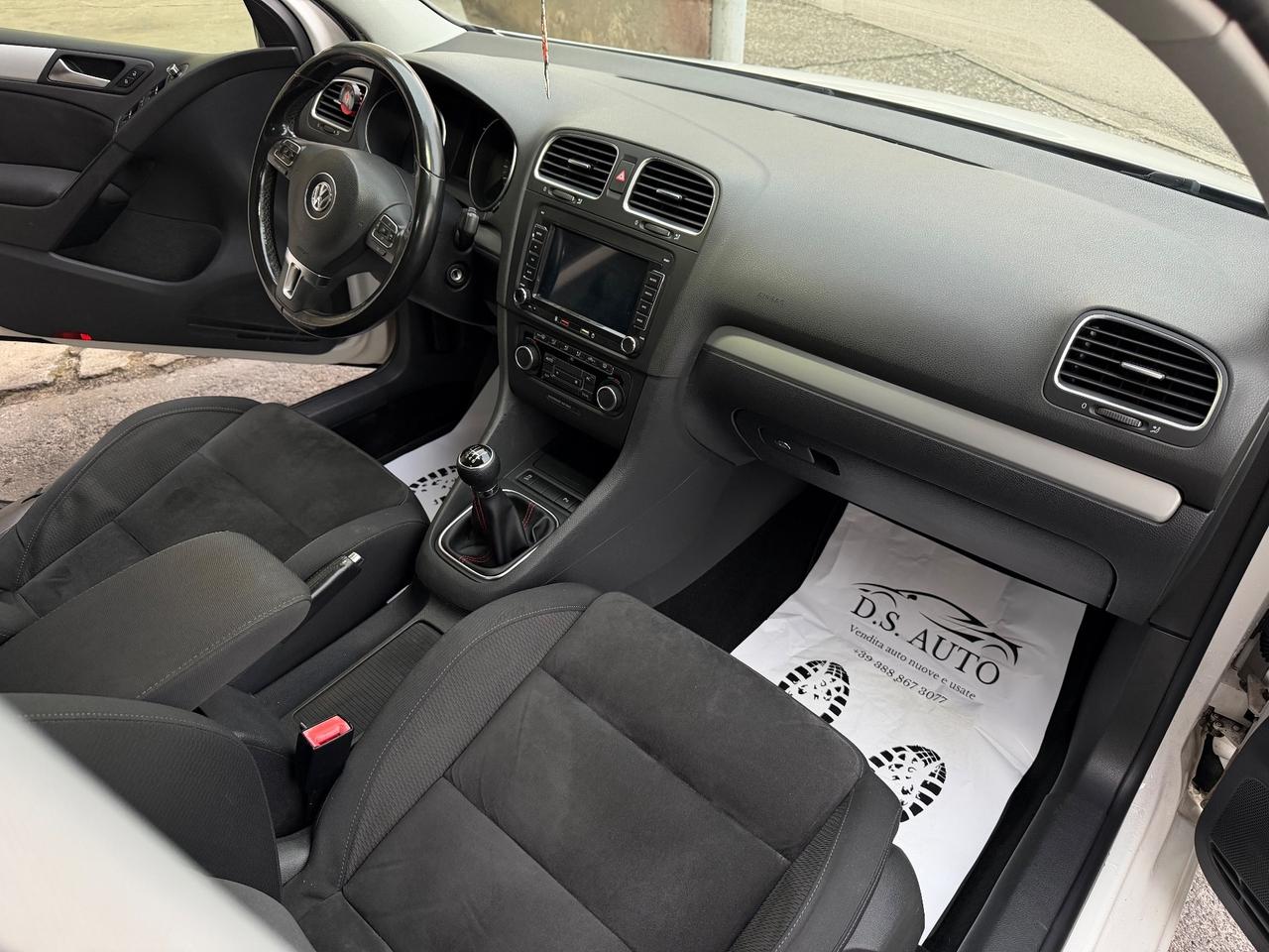 Volkswagen Golf 2.0 TDI 140CV Highline alcantara