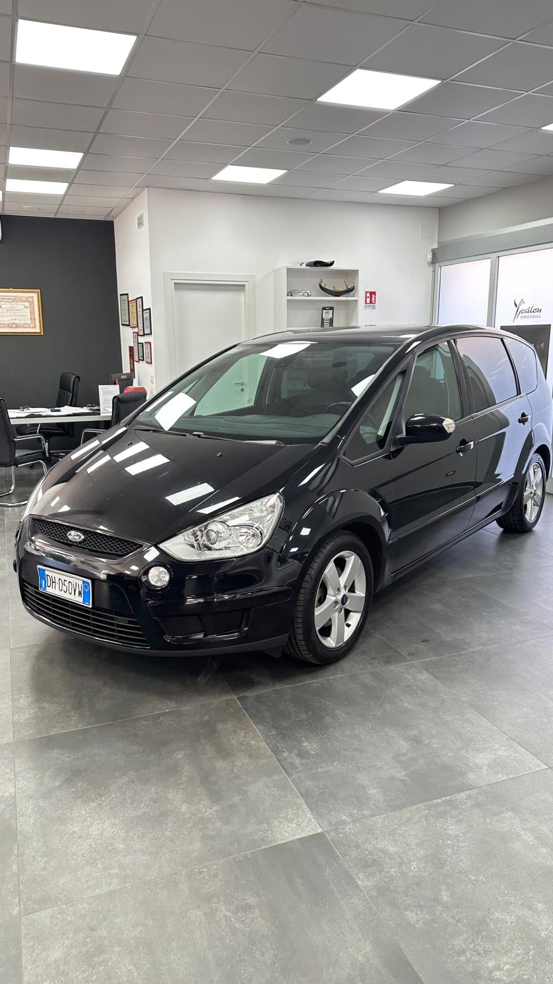 Ford S-Max 2.0 TDCi 140CV Titanium