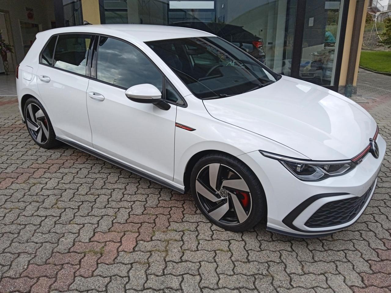 Volkswagen Golf GTI FULL LED APPLE CAR PLAY GUIDA DI 2°LIVELLO SENS PARK DOPPI SEDILI RISCALDATI IN ARRIVO OPZIONABILE