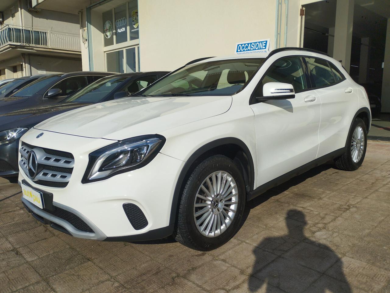 Mercedes-benz GLA 180 Business