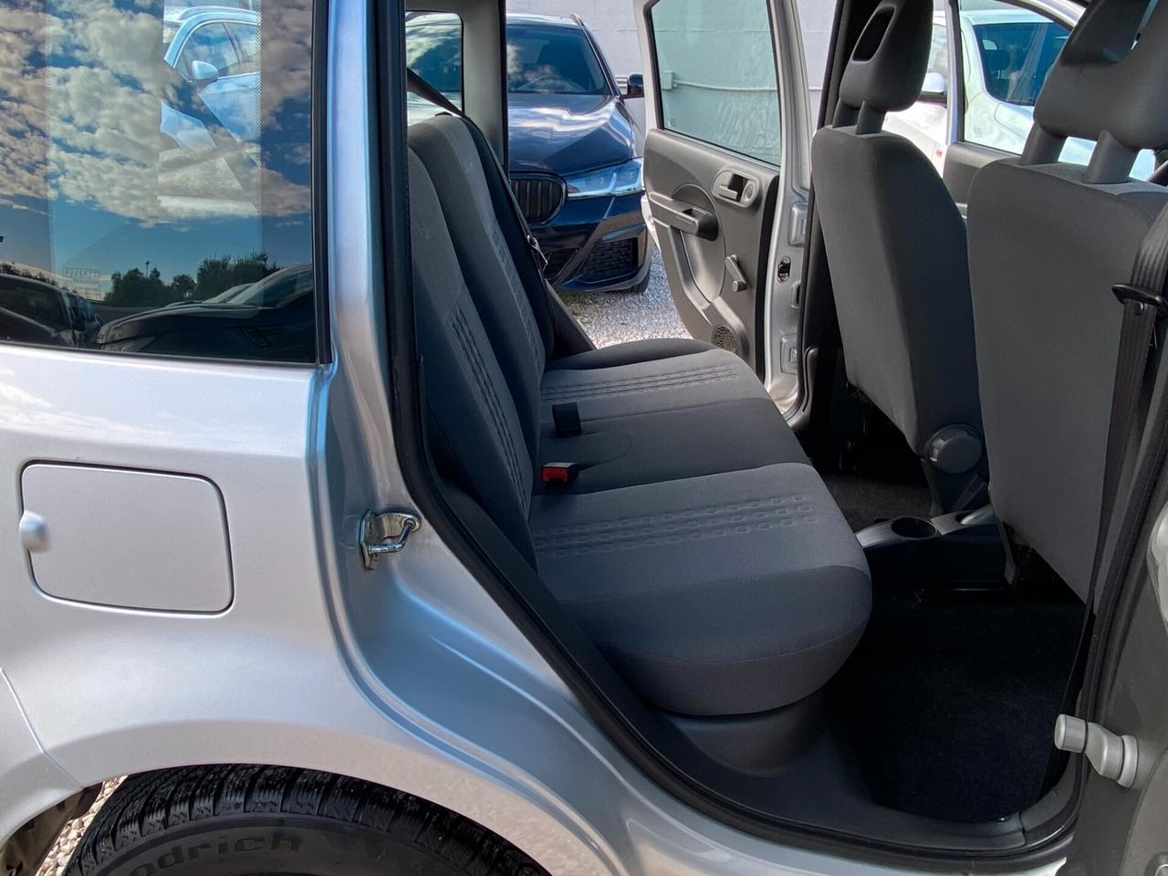 Fiat Panda 1.2 Lounge NEOPATENTATI E UNICO PROPRIETARIO