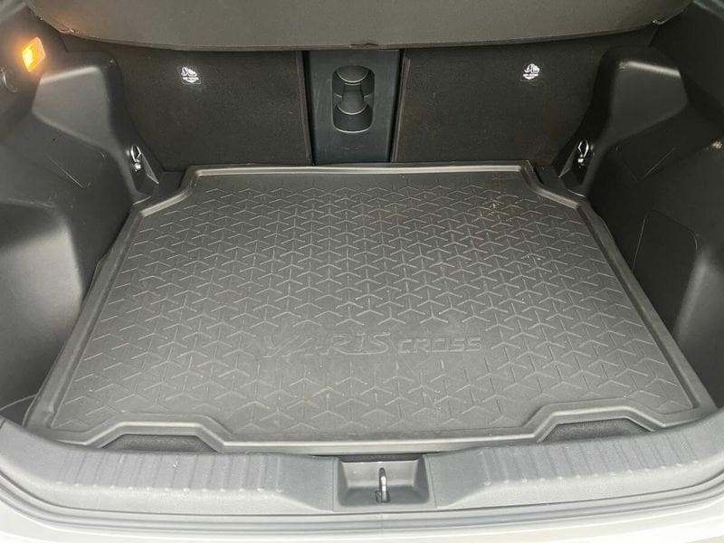 Toyota Yaris Cross Yaris Cross 1.5 Hybrid 5p. E-CVT AWD-i Lounge