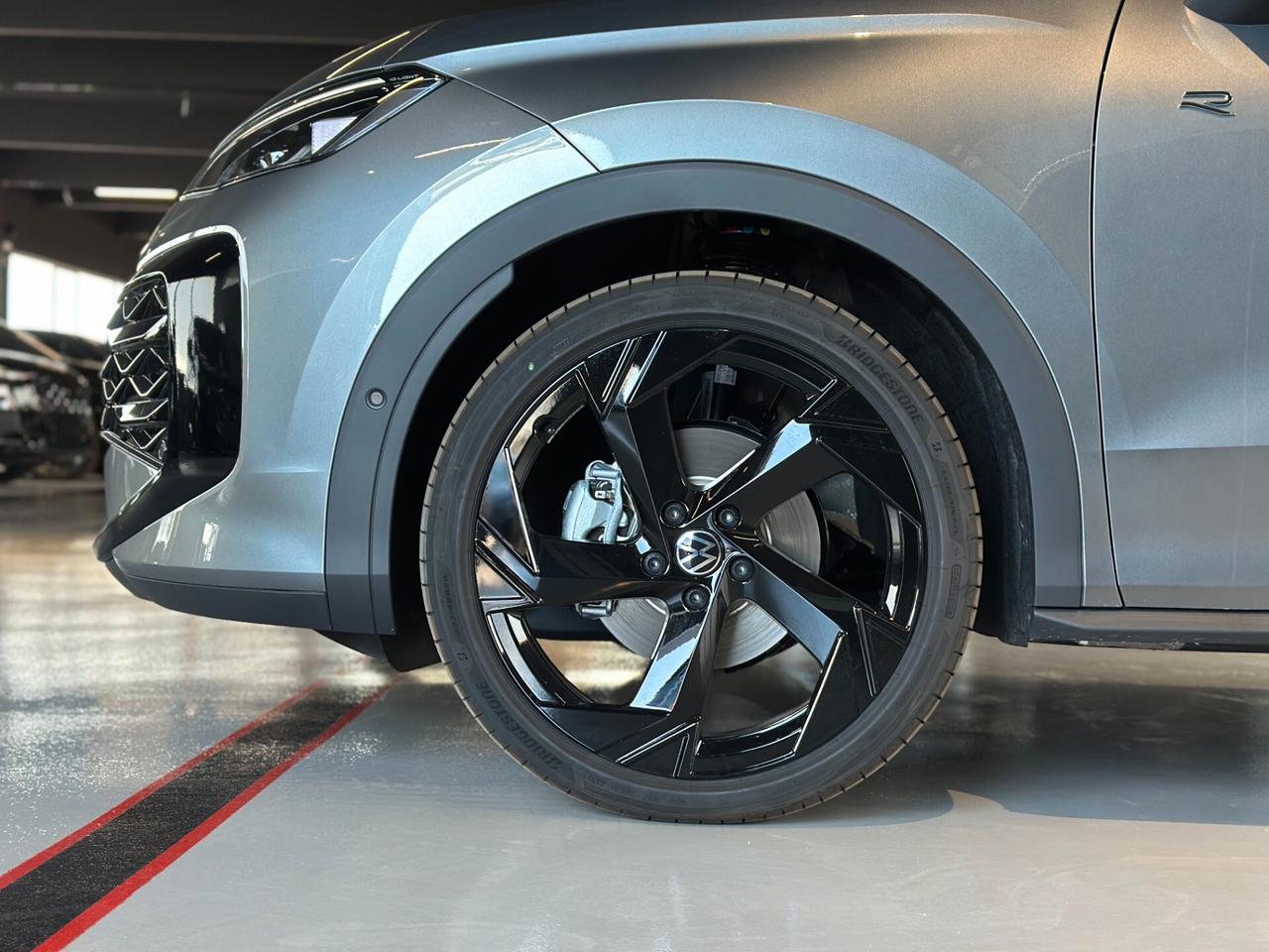 Volkswagen T-Roc 1.5 eTSI ACT 150 CV DSG R-Line
