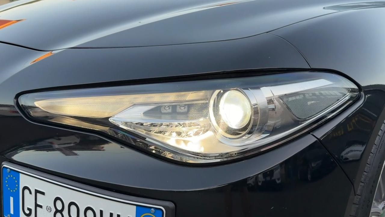 ALFA ROMEO GIULIA 2.2 SUPER AT8 190CV - FULL LED, PELLE, SEDILI RISCALDATI
