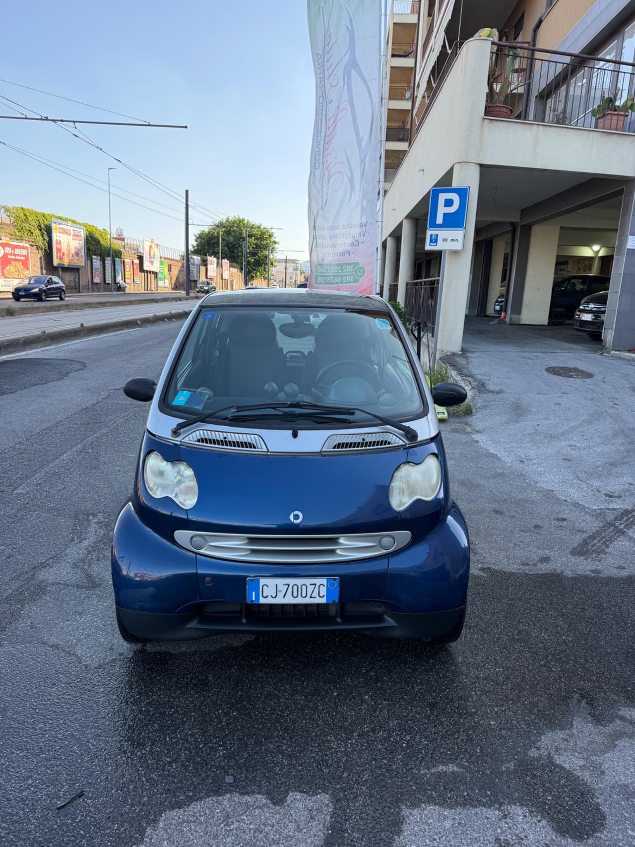 Smart 700 city-coupé pulse