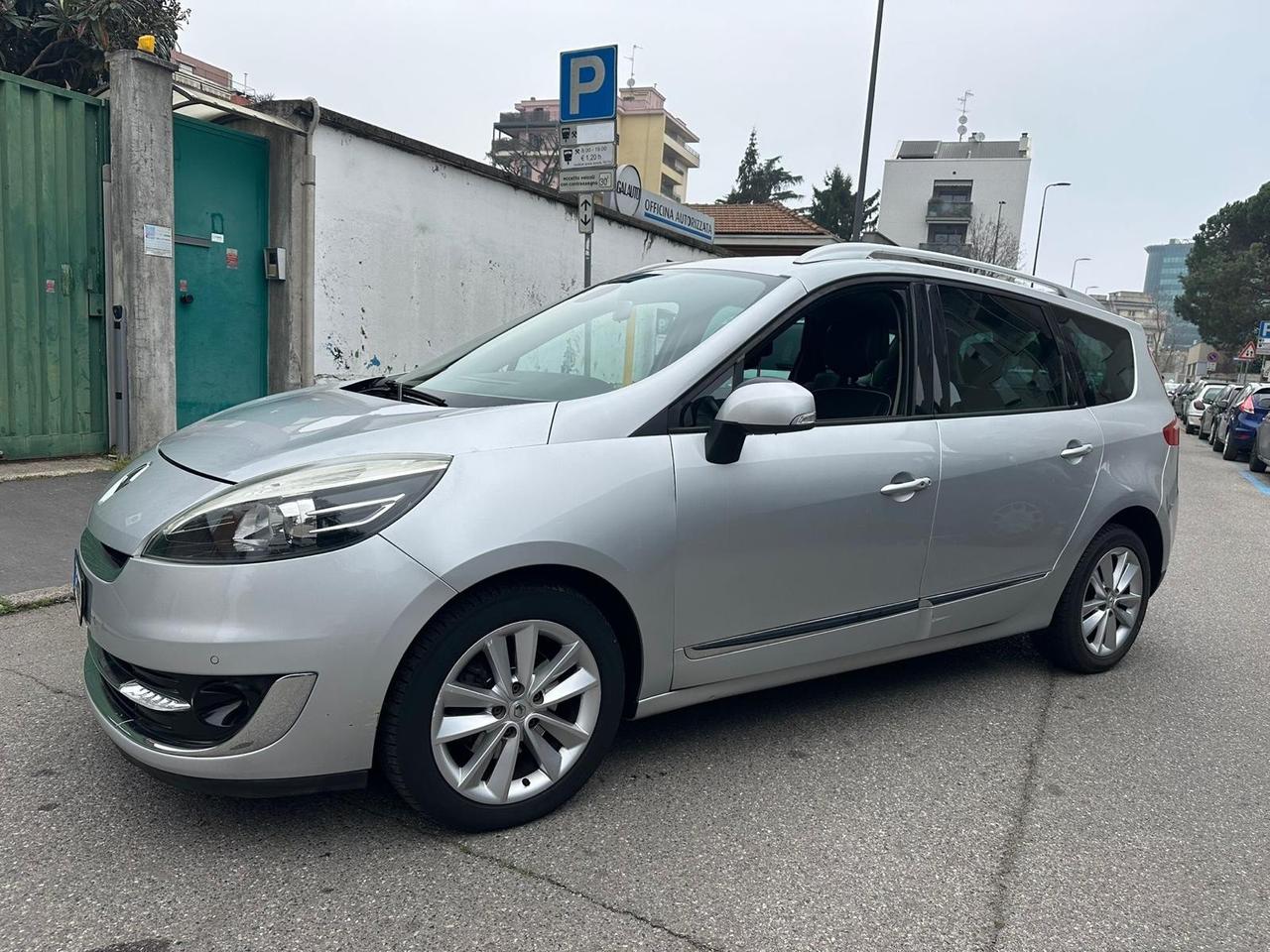 Renault Scenic Scénic 1.6 dCi 130CV Start&Stop Bose - 7 posti