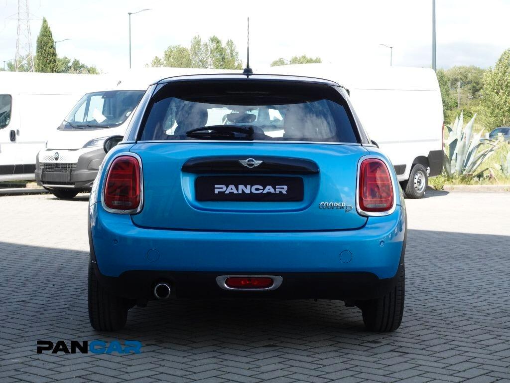 MINI 1.5 Cooper D 5p auto